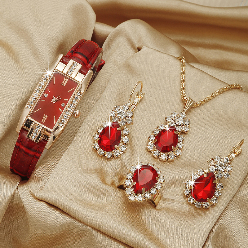 Set Fashion Women Leather Quartz Watch Necklace Earrings Bracelet