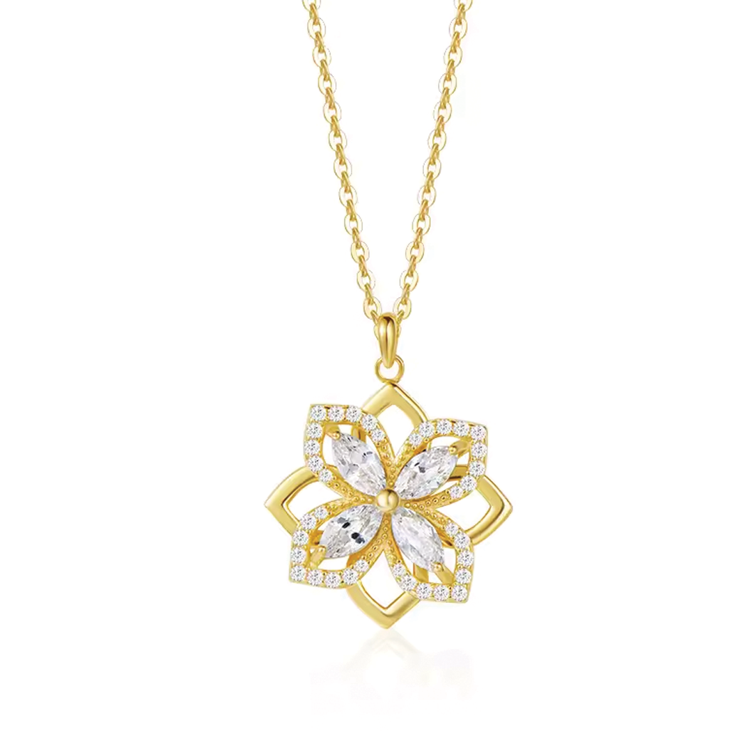 Women Gold & Silver Plated Lucky Four-Leaf Rotating Design Jewelry Set